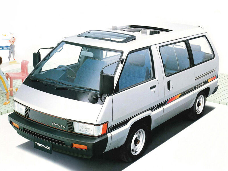 Toyota Town Ace 2 поколение, минивэн (11.1982 - 07.1985)